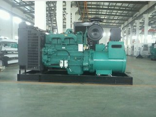 云南發電機組生產廠家——為什么要對柴油發電機降噪？