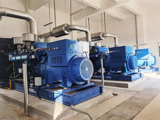 云南發電機廠家：柴油發電機組漏油故障怎樣處理？